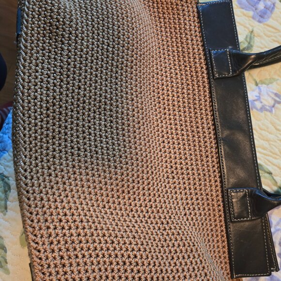 The Sak Purse - Picture 6 of 6